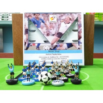 Subbuteo Andrew Table Soccer Italy Germany World Cup Final 1982 set on WSB Professional bases
